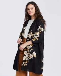 Billabong Breezy Bay Top In Black Shirt