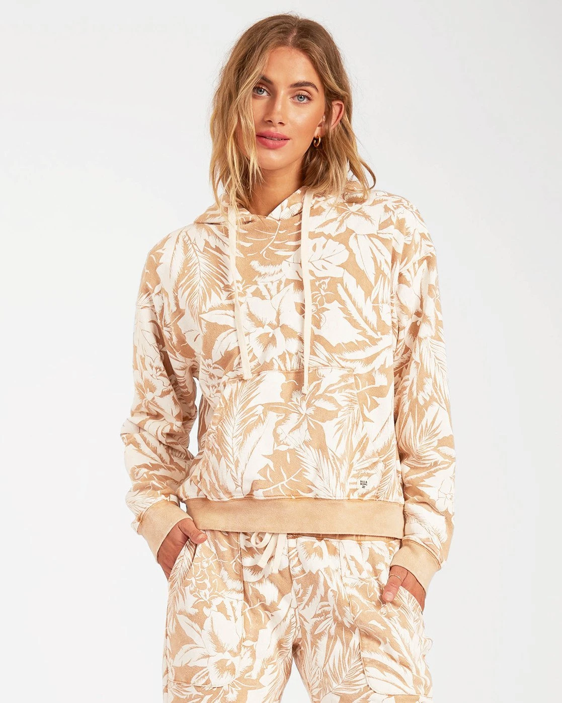 Billabong At Last Pullover In Sandcastle (Sac) Sweatshirt 3 Billabong At Last Pullover In Sandcastle (Sac) Sweatshirt