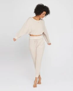 Pillow Talk Pullover DS In Oatmeal Shirt